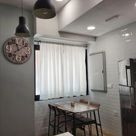 Type Loft Gare De Trains Et Apartment *